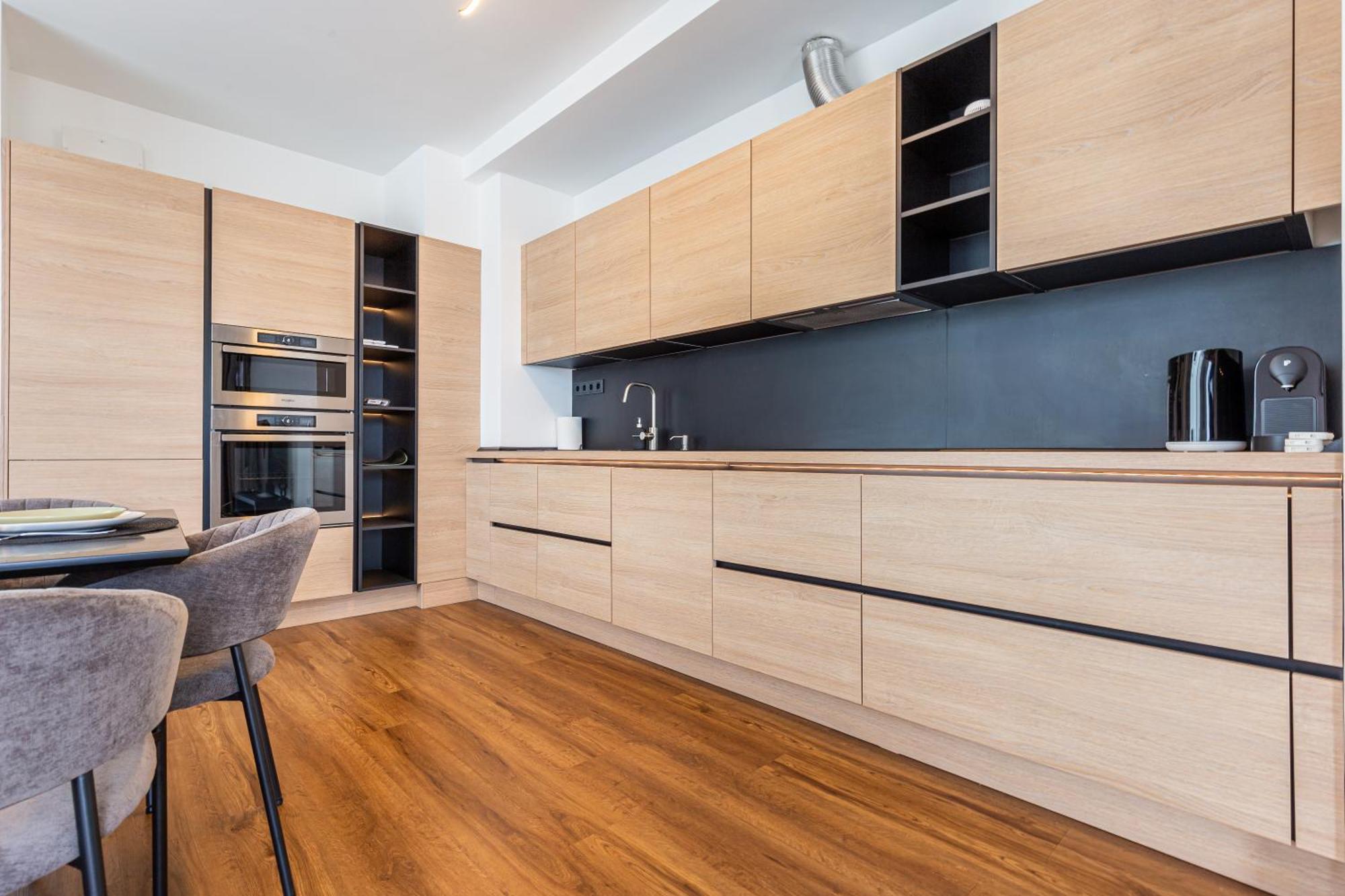 New Penthouse W Double Parking, Panoramic Balcony * בודפשט