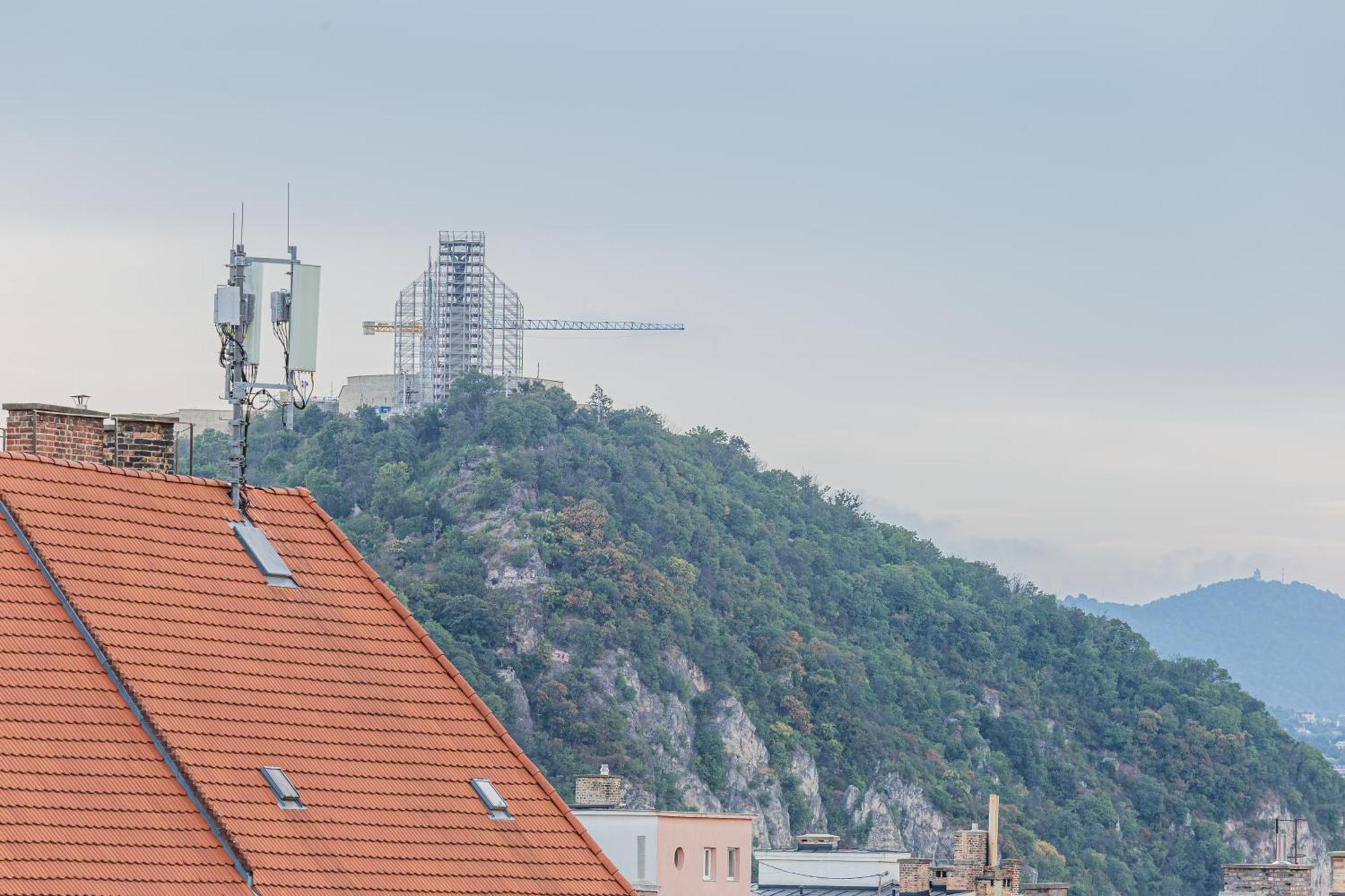 דירה New Penthouse W Double Parking, Panoramic Balcony *