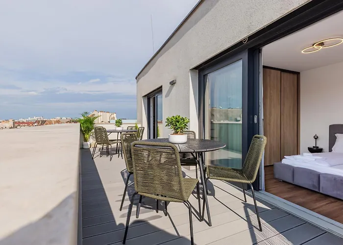 New Penthouse W Double Parking, Panoramic Balcony